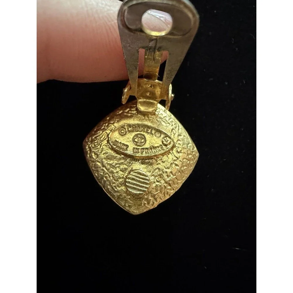 CHANEL authentic vintage